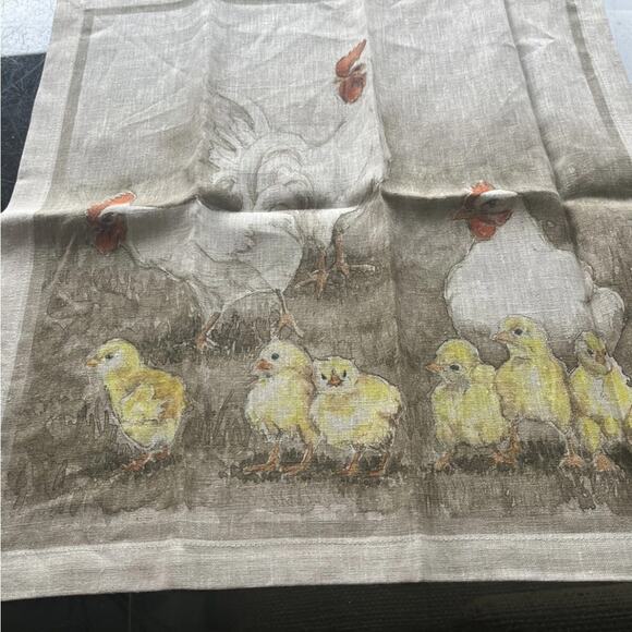 Williams Sonoma Volaille Tablecloth 100% Linen 70 x 108 Animals Rabbit Ducks NWT - Picture 7 of 8